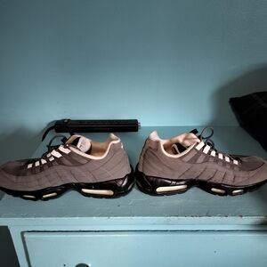 Men's Gray Athletic Sneakers - Low Top Casual Trainers